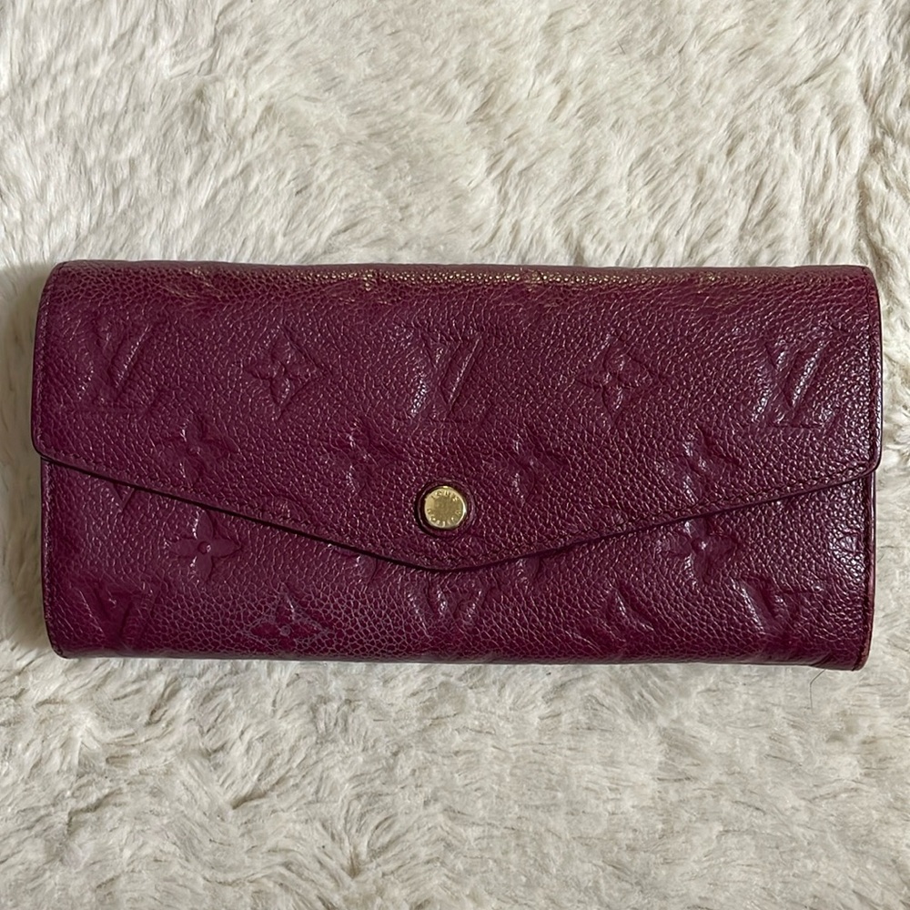 Authentic Louis Vuitton berry empreinte wallet preowned